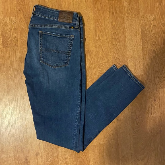 Lucky Brand Lolita Skinny Jeans Size 6/28 - Picture 2 of 5
